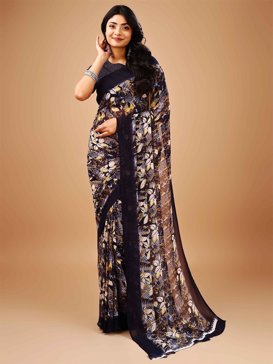 

Leelavati Floral Poly Chiffon Saree, Grey