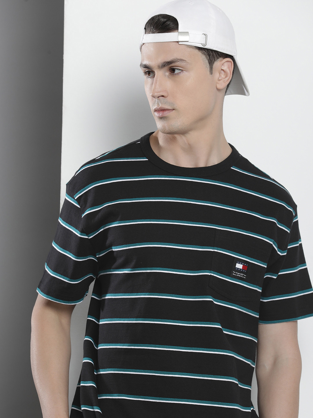 

Tommy Hilfiger Pure Cotton Striped Pocket T-shirt, Black