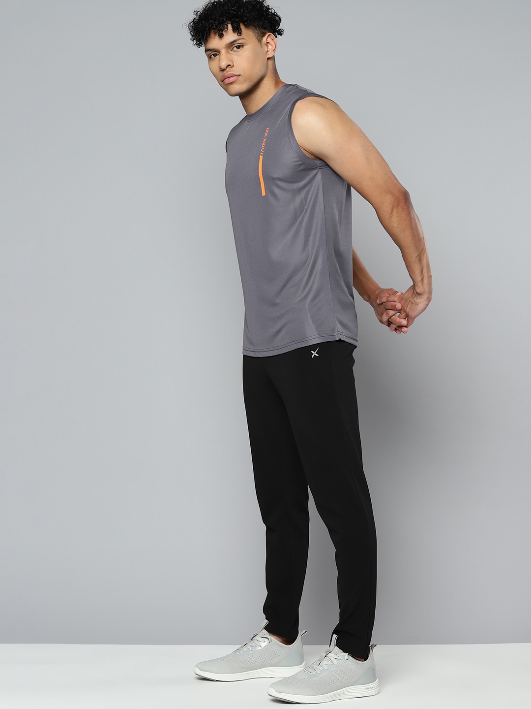 

HRX by Hrithik Roshan Printed Rapid-Dry Training or Gym T-shirt, Charcoal
