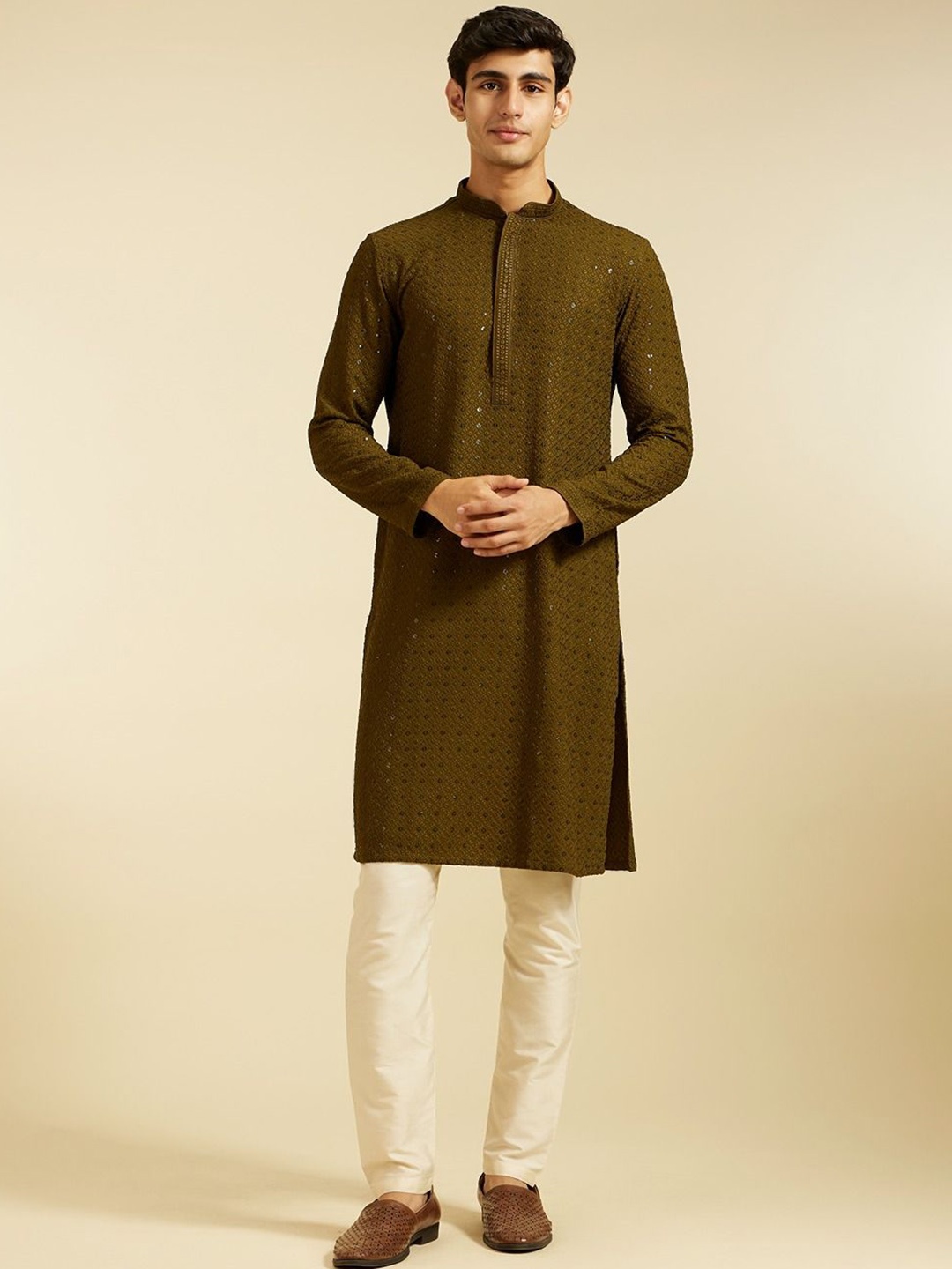 

Diwas by Manyavar Ethnic Motifs Embroidered Mandarin Collar Sequinned Straight Kurta, Olive