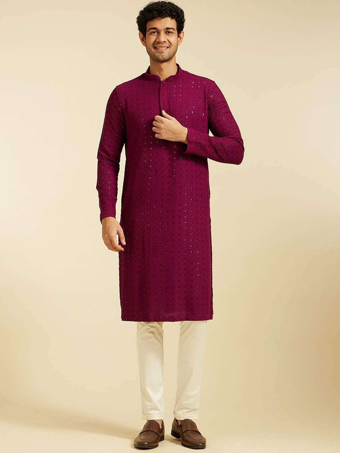 

Diwas by Manyavar Ethnic Motifs Embroidered Mandarin Collar Sequinned Straight Kurta, Purple