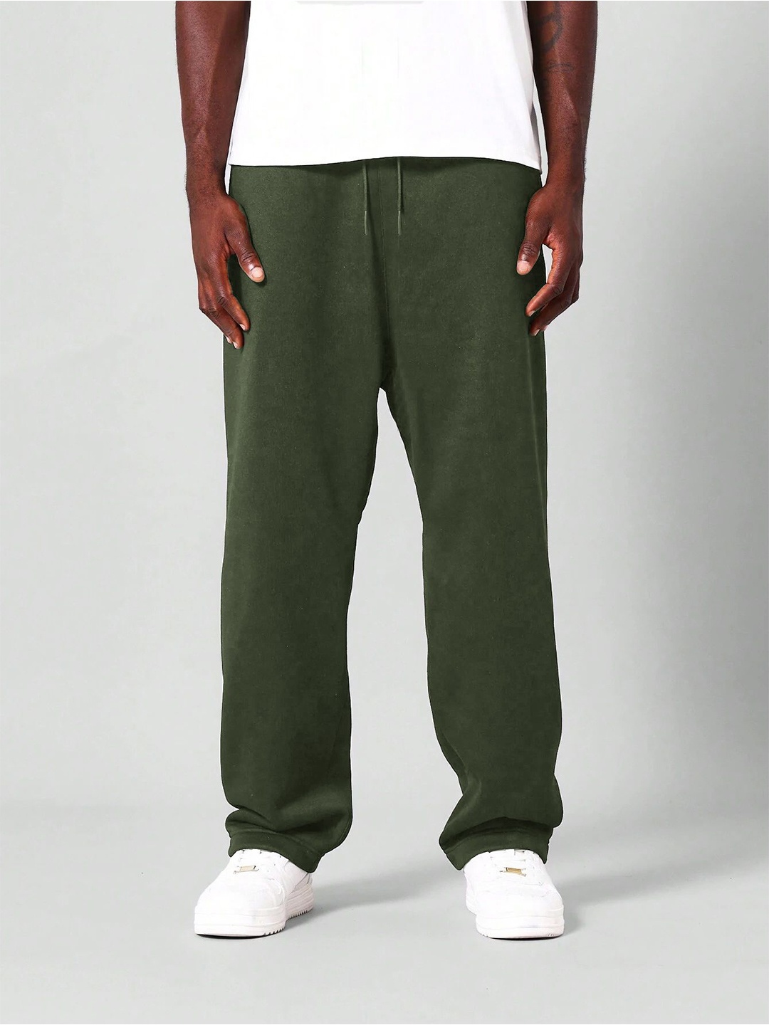 

NOBERO Men Straight Fit Track Pants, Olive
