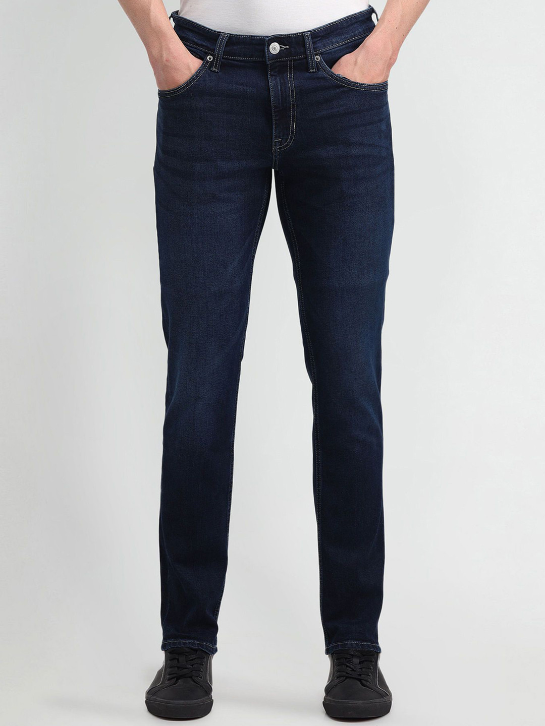 

U.S. Polo Assn. Denim Co. Men Brandon Slim Tapered Light Fade Jeans, Blue