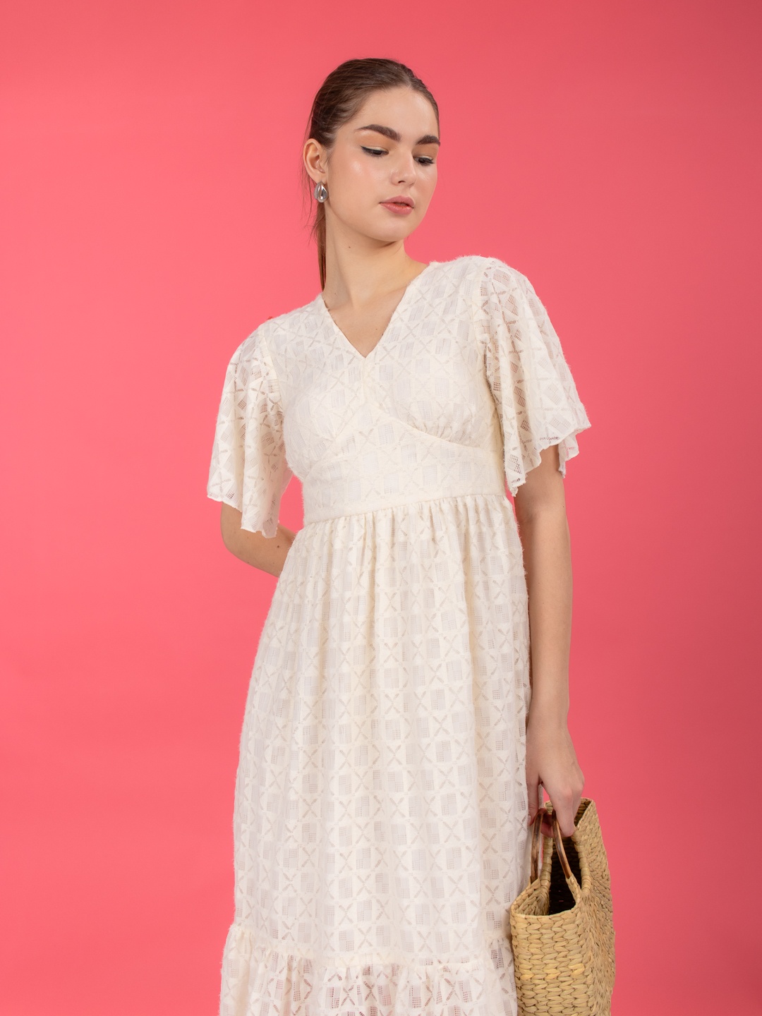 

Stylecast X Hersheinbox Flutter Sleeve Fit & Flare Midi Dress, White