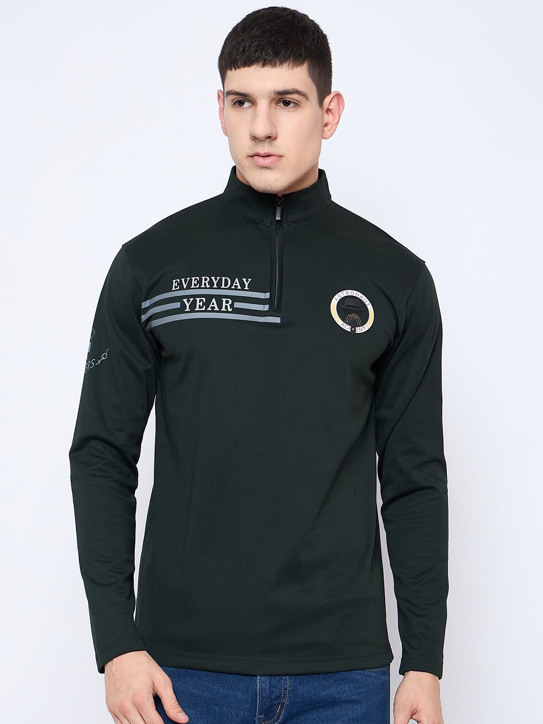 

Parcel Yard Men Printed Sweatshirt, Green