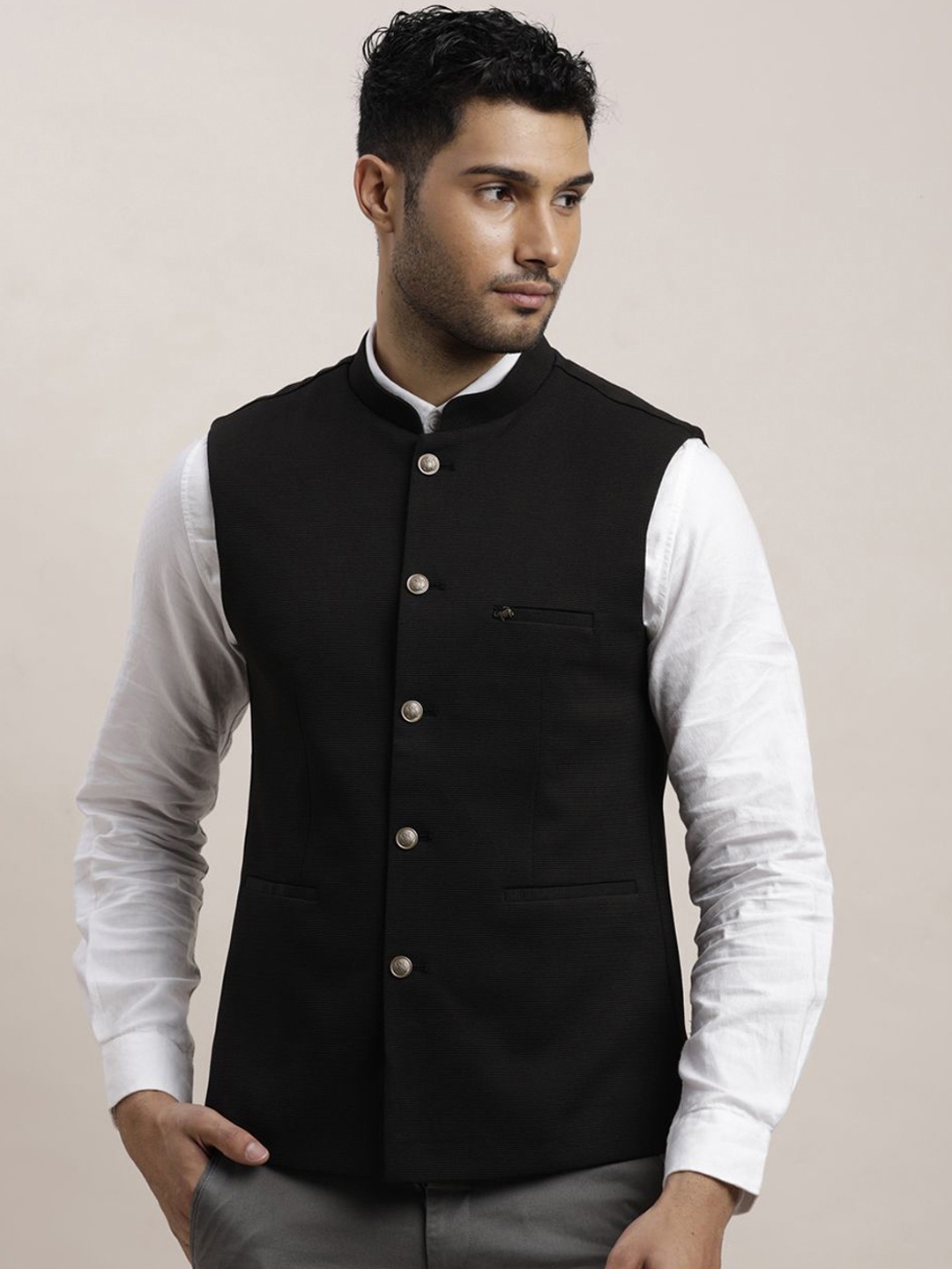 

Turtle Knitted TR Dobby Print Slim Fit Nehru Jacket, Black