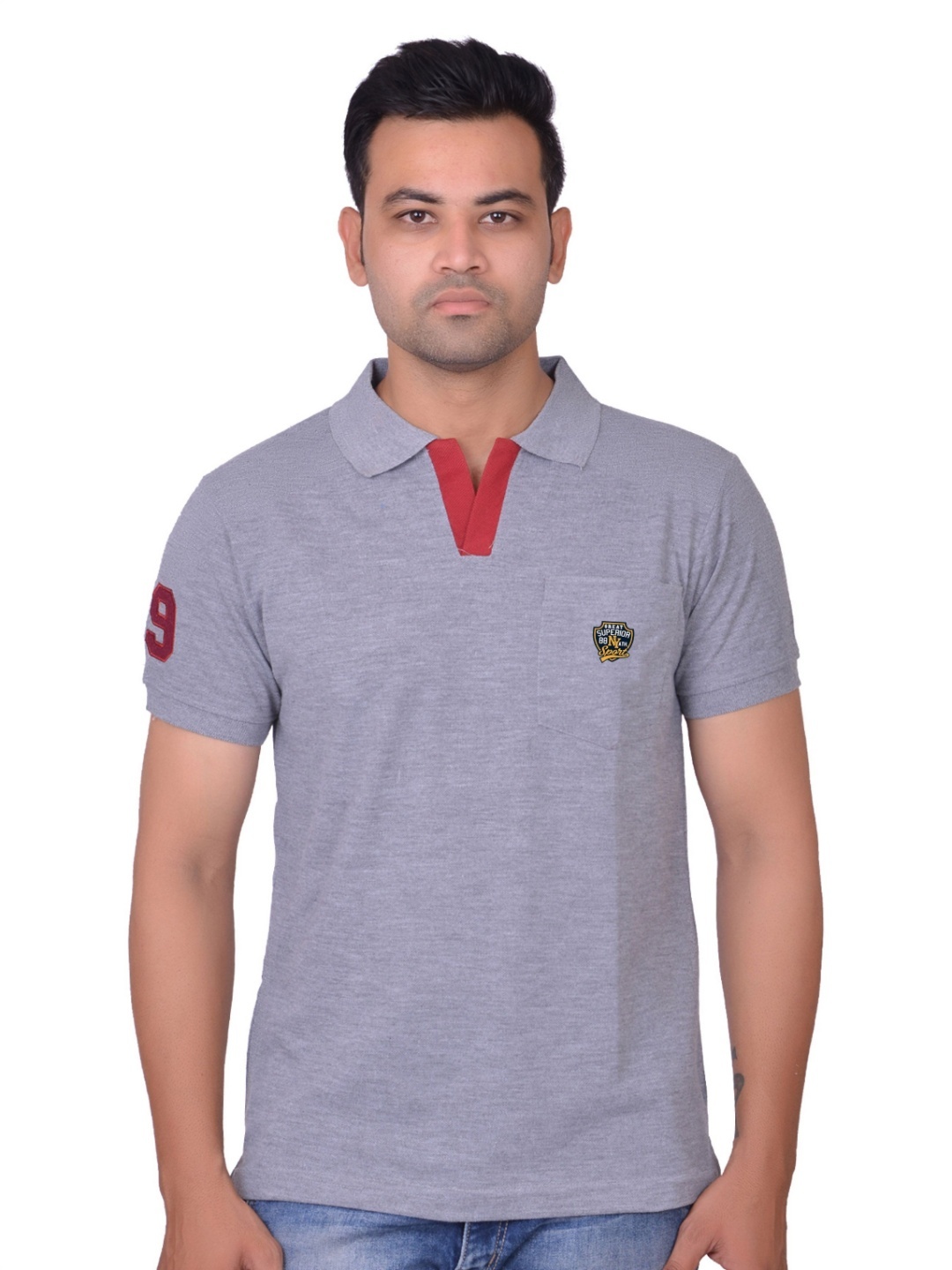 

LA MILANO Men Polo Collar Applique Slim Fit T-shirt, Grey