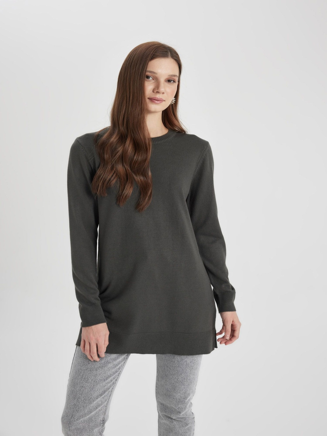 

DeFacto Round Neck Long Sleeve Sweaters, Grey