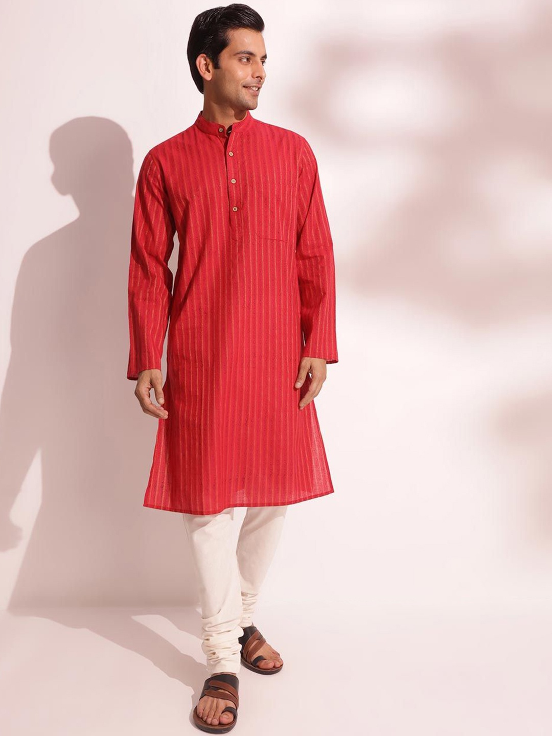 

Fabindia Ethnic Motifs Block Printed Mandarin Collar Straight Kurta, Red