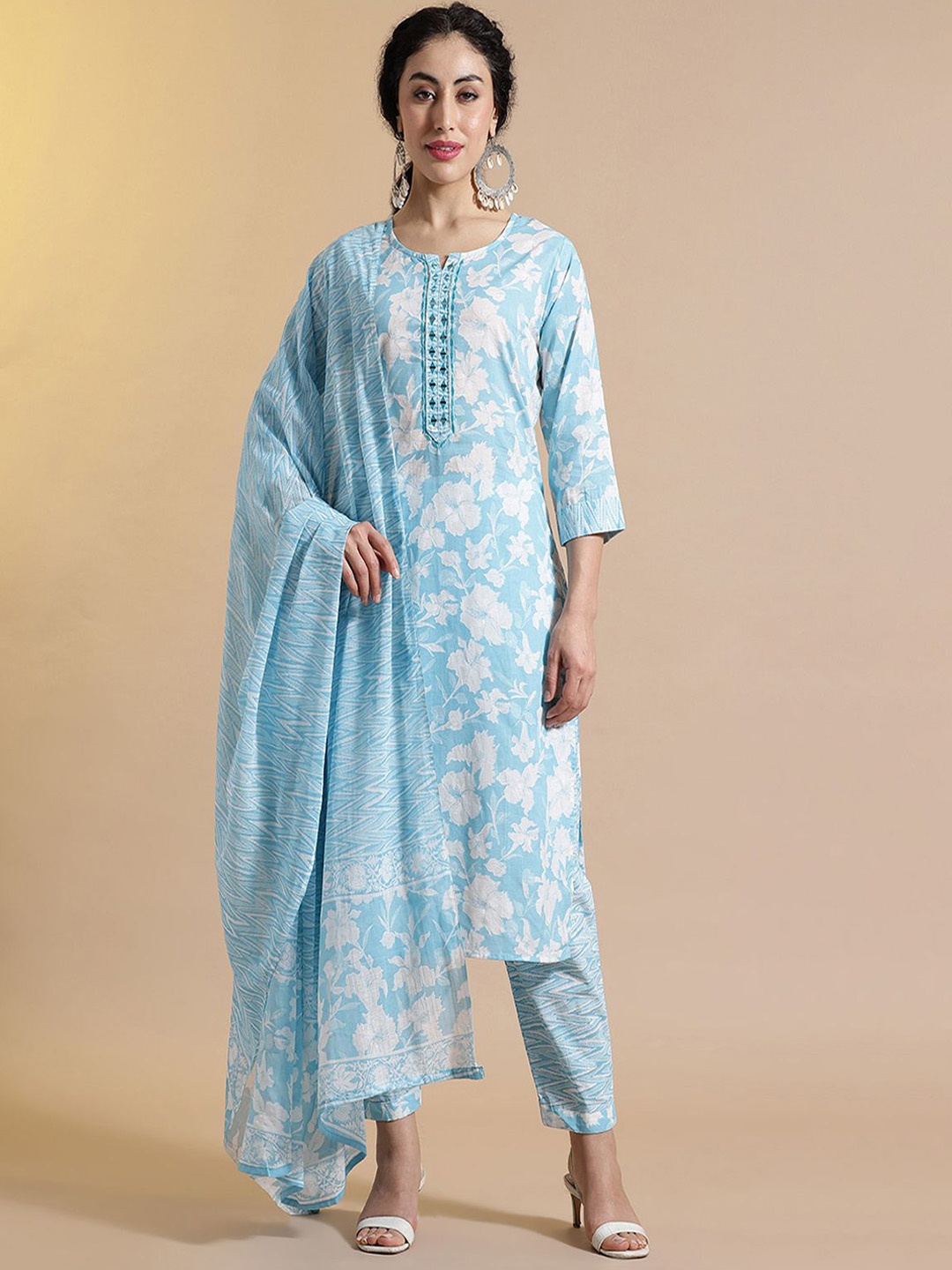 

STYLEBAAZI Women Floral Printed Thread Work Pure Cotton Kurta with Trousers & Dupatta, Blue