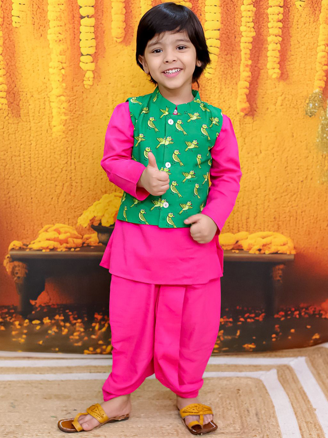 

BownBee Boys Floral Printed Pure Cotton Kurta With Dhoti Pants, Green