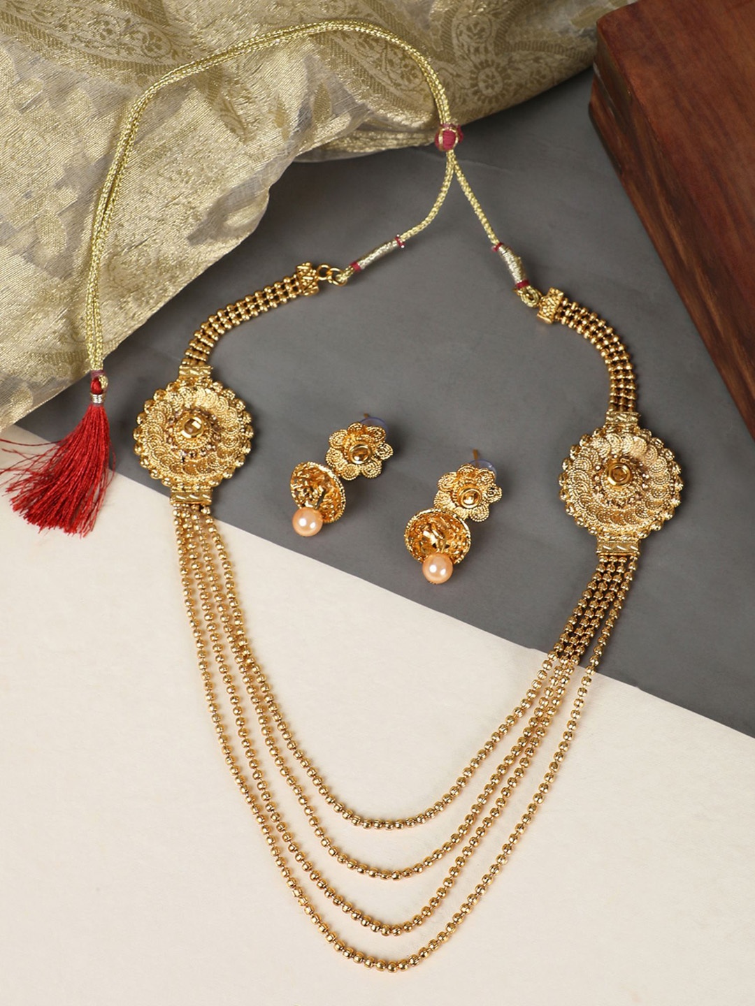 

ANIKAS CREATION Gold-Plated Beaded Jewellery Set