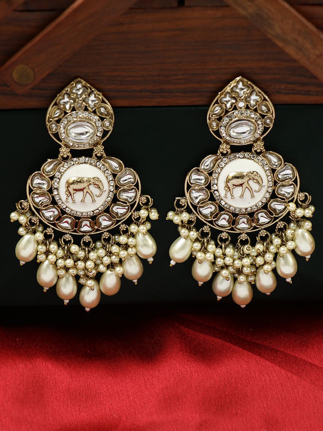 

House of Pataudi Gold-Plated Kundan-Studded & Beaded Drop Earrings