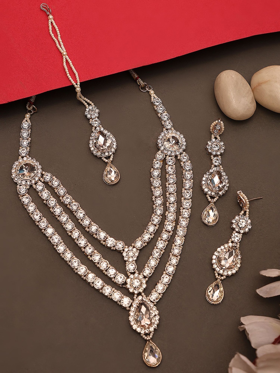 

ANIKAS CREATION Gold-Plated Stone-Studded & Beaded Jewellery Set