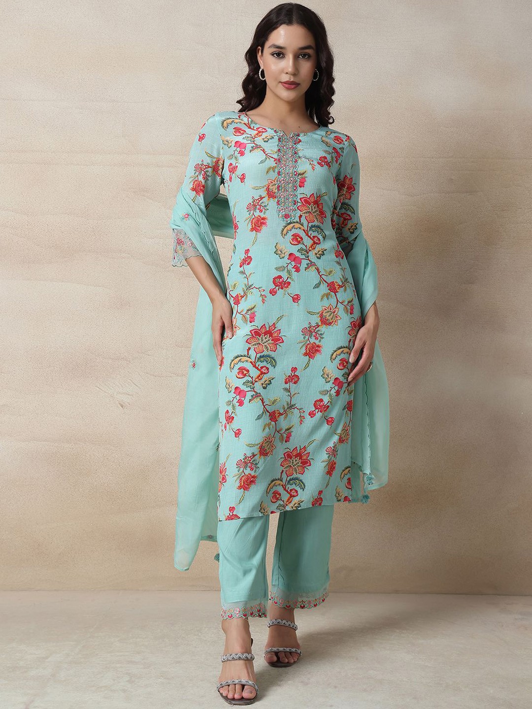 

Rang by Indya Floral Printed Regular Thread Work Straight Kurta with Trousers & Dupatta, Blue