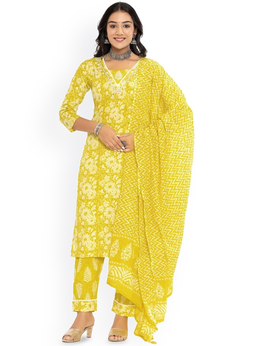 

PARTHVI Floral Printed Thread Work Kurta with Trousers & Dupatta, Yellow