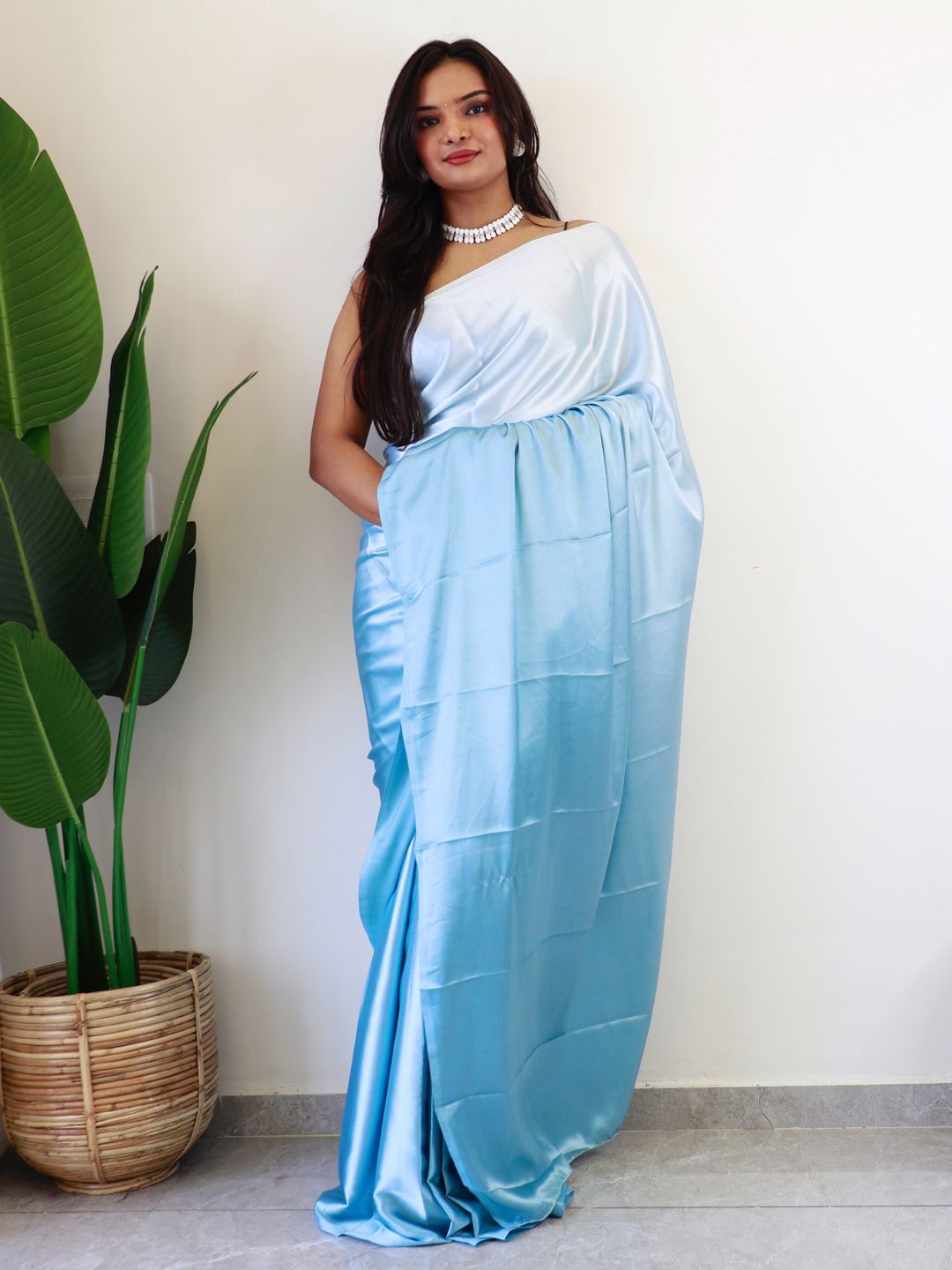 

Mitera Ombre Poly Chiffon Ready to Wear Saree, Blue