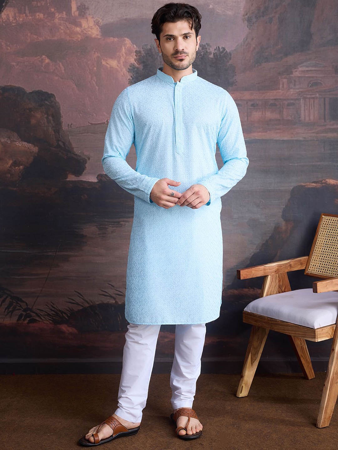 

House of Pataudi Floral Embroidered Chikankari Cotton Straight Kurta, Blue