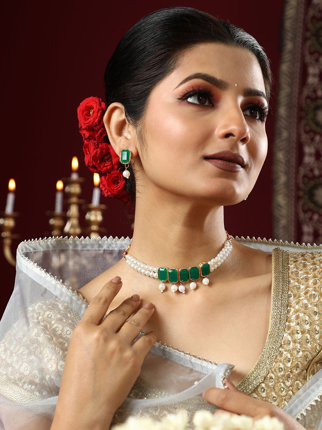 

SOHI Gold-Plated Stones Studded & Pearl Beaded Jewellery Set