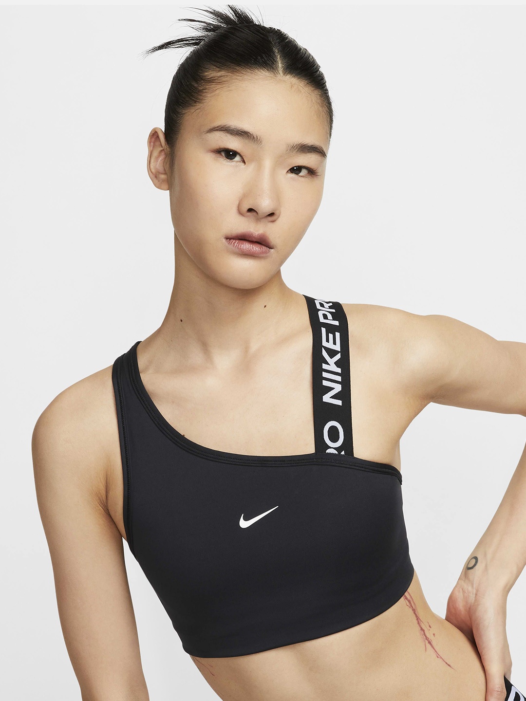 

Nike Pro Swoosh Asymmetrical Women's Medium-Support Padded Sports Bra, Black