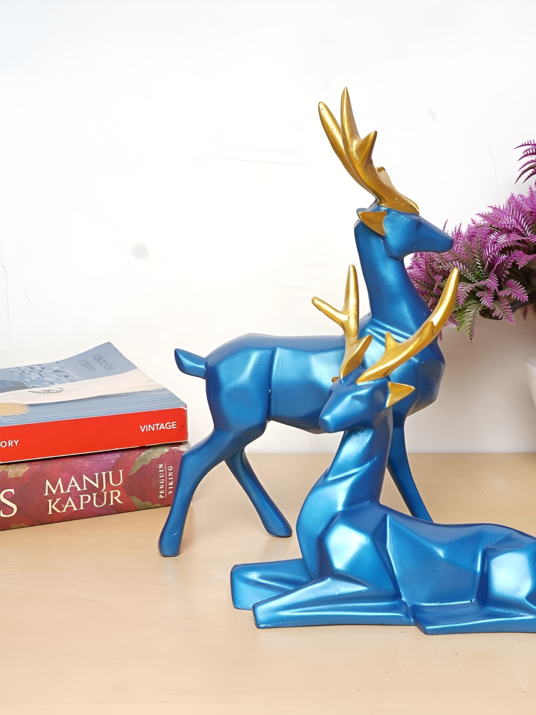 

Zart Blue 2Pieces Figurine Showpiece