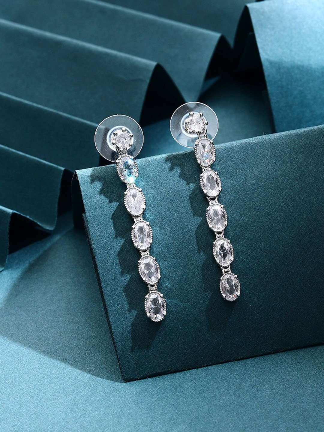 

Mirraw Silver-Plated American Diamond Studded Drop Earrings