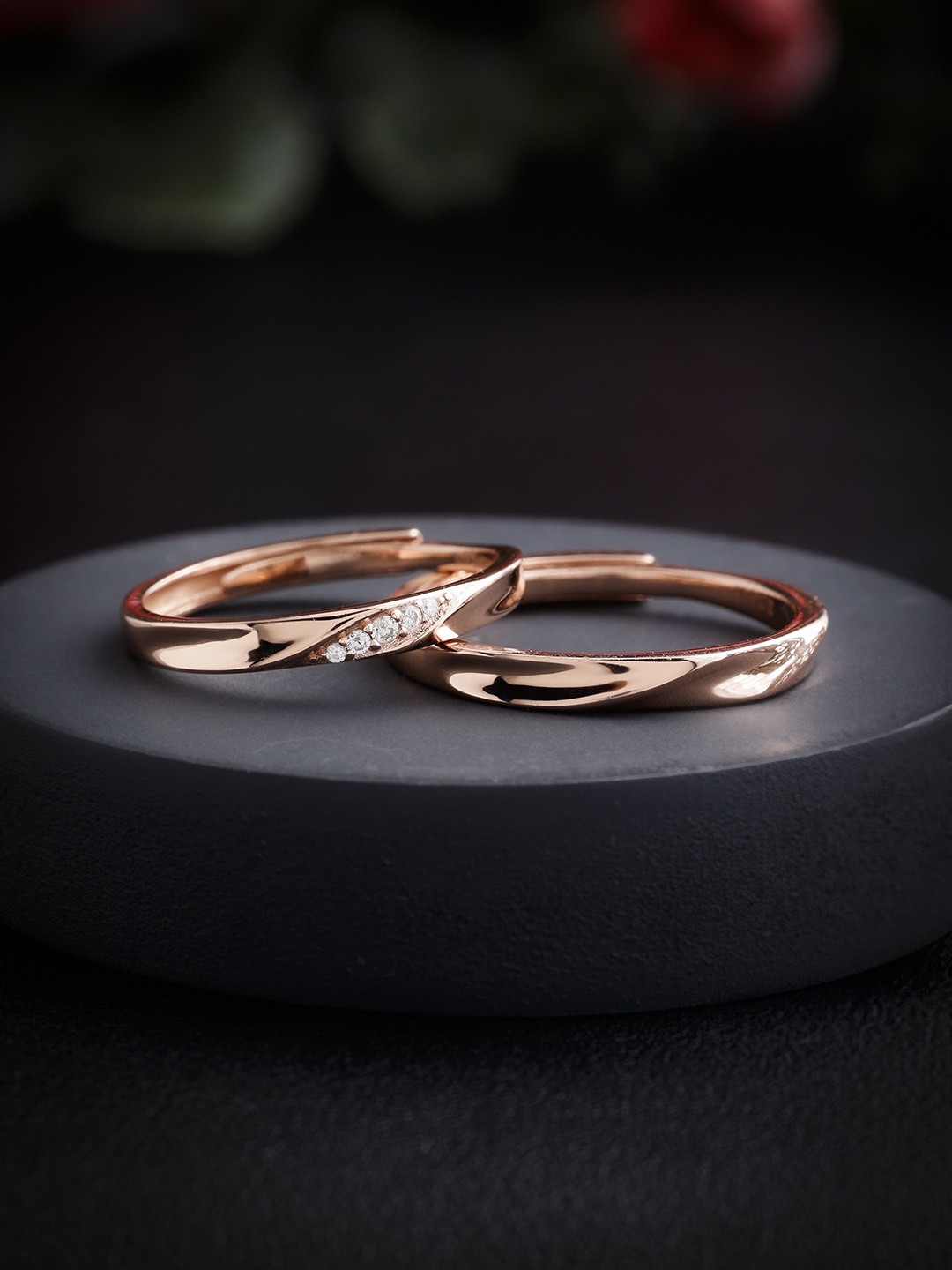 

DIAVO 925 Sterling Silver Rose Gold-Plated Stone-Studded Eternal Eilis Unity Couple Rings