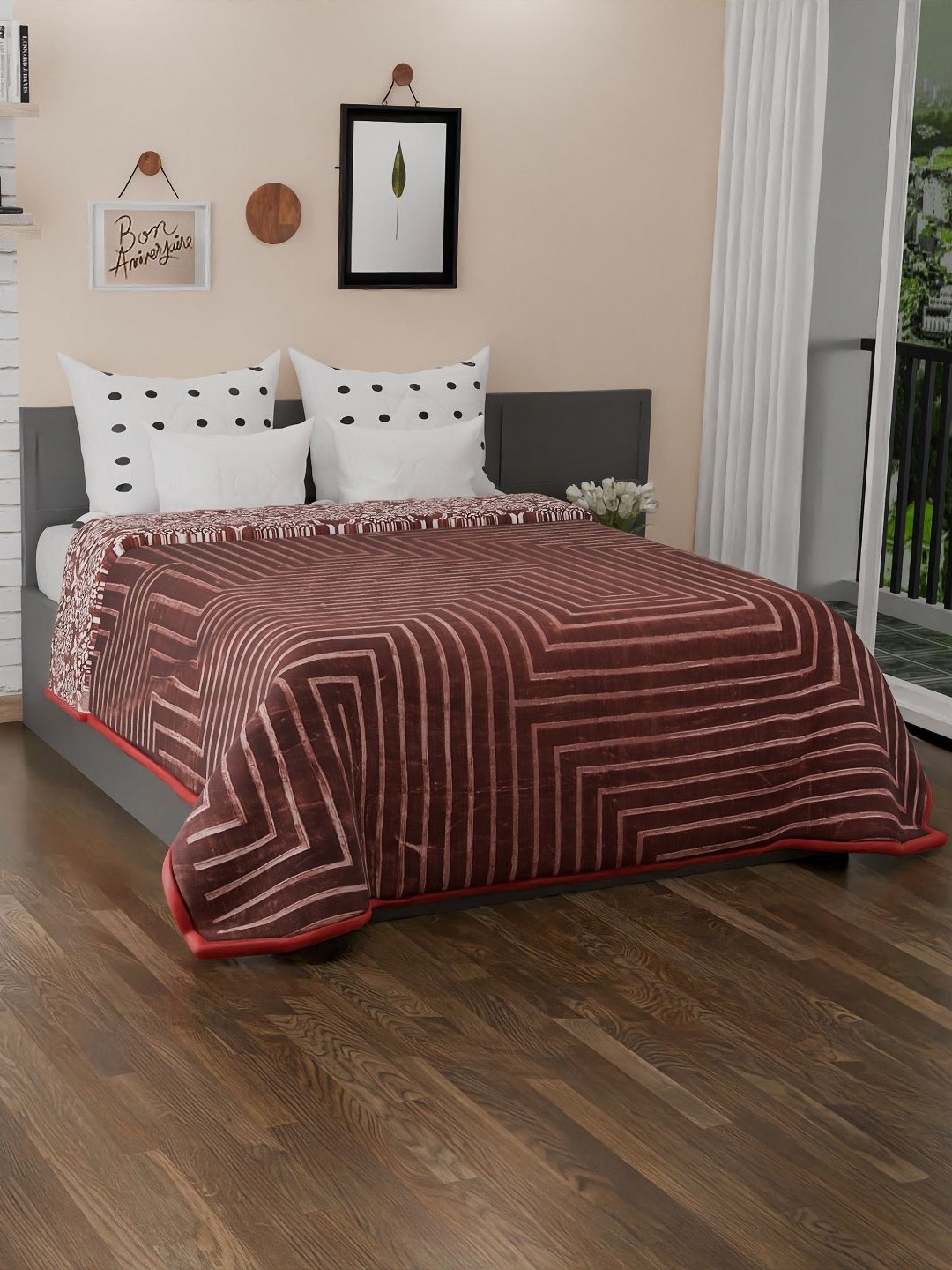 

Nivasam Brown & White Ethnic Motifs Mink 900 GSM Heavy Winter Double Bed Blanket