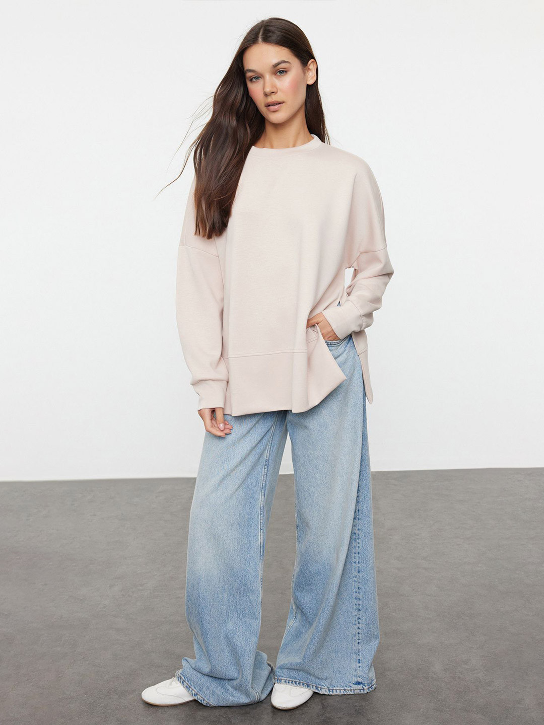 

Trendyol Women Sweatshirt, Na