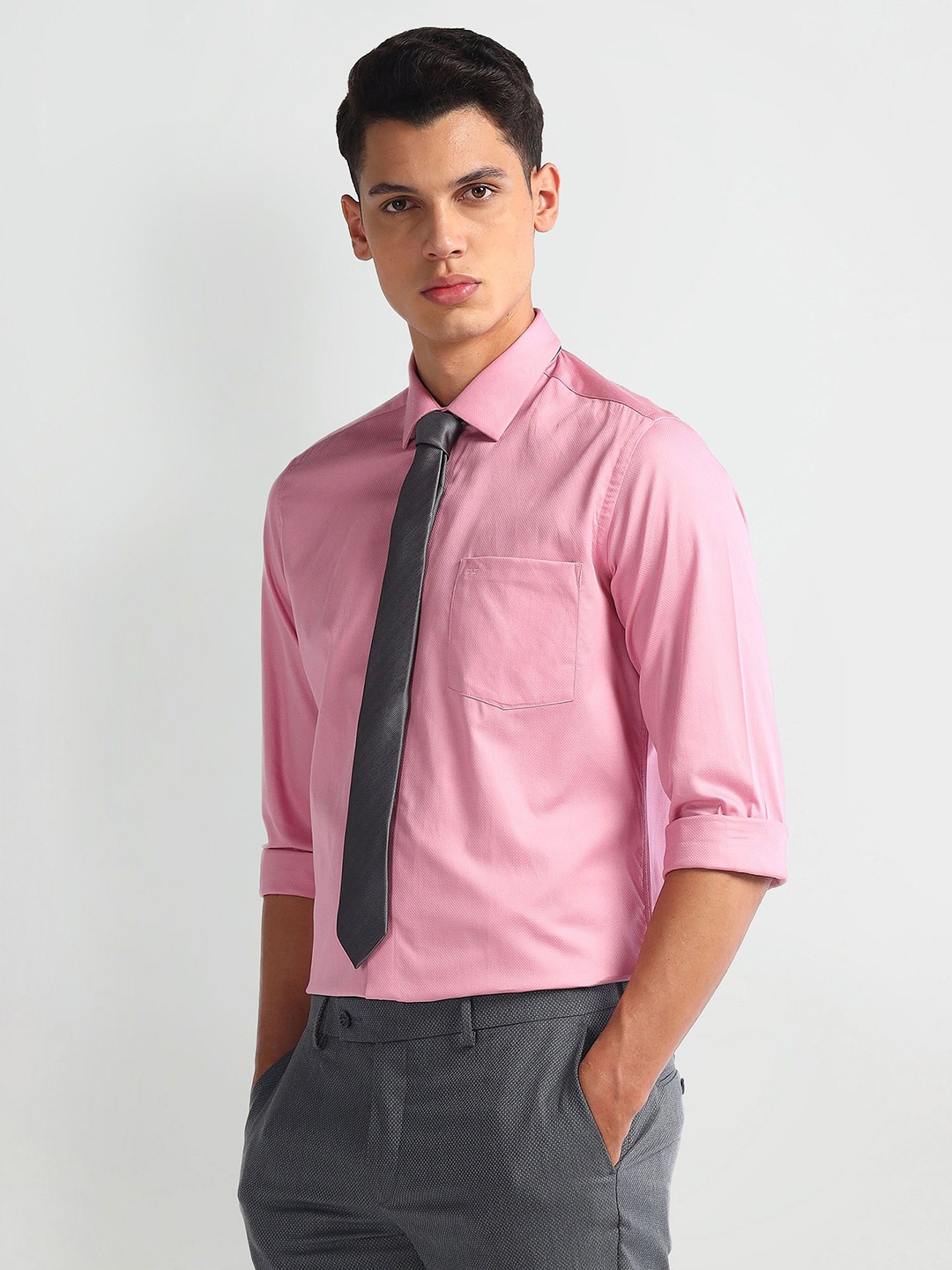 

Arrow Men Slim Fit Opaque Formal Shirt, Pink