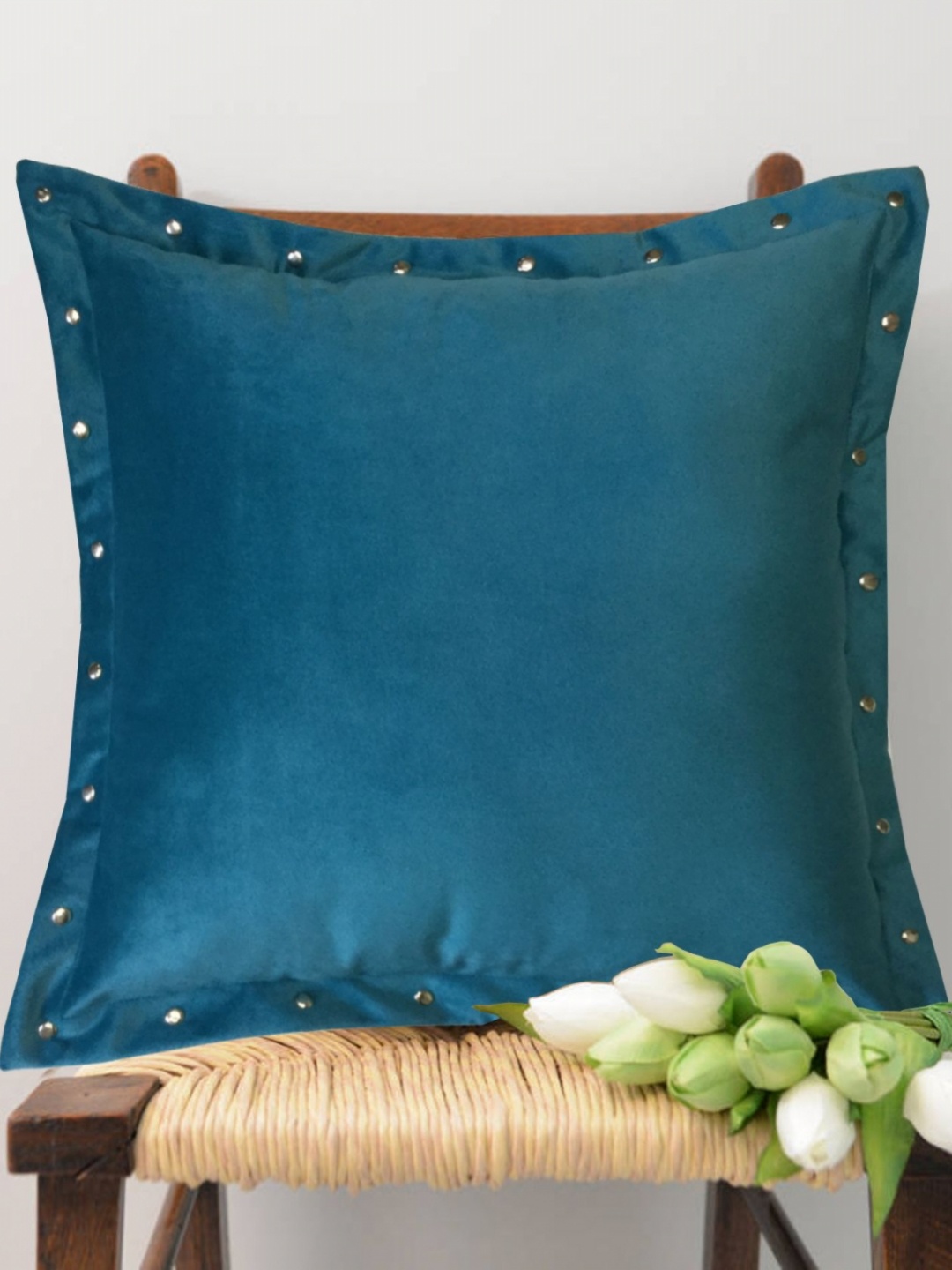 

Lushomes Blue Embellished Velvet Square Cushion Covers