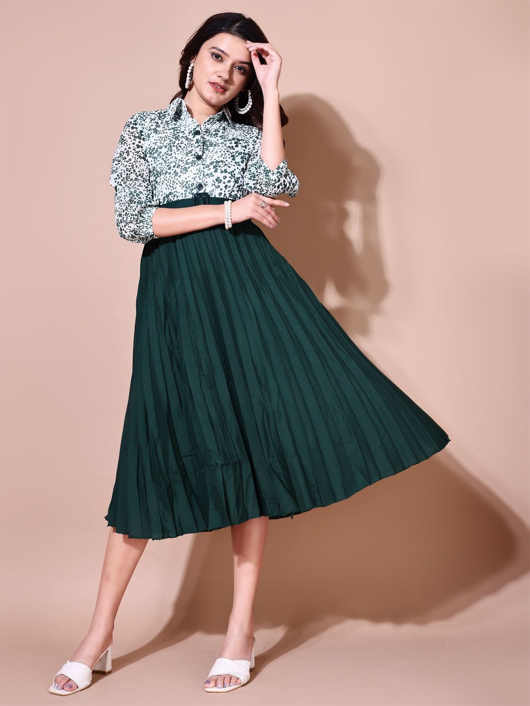 

SHINISHA Women Floral Printed Crepe Fit & Flare Midi Dress, Green