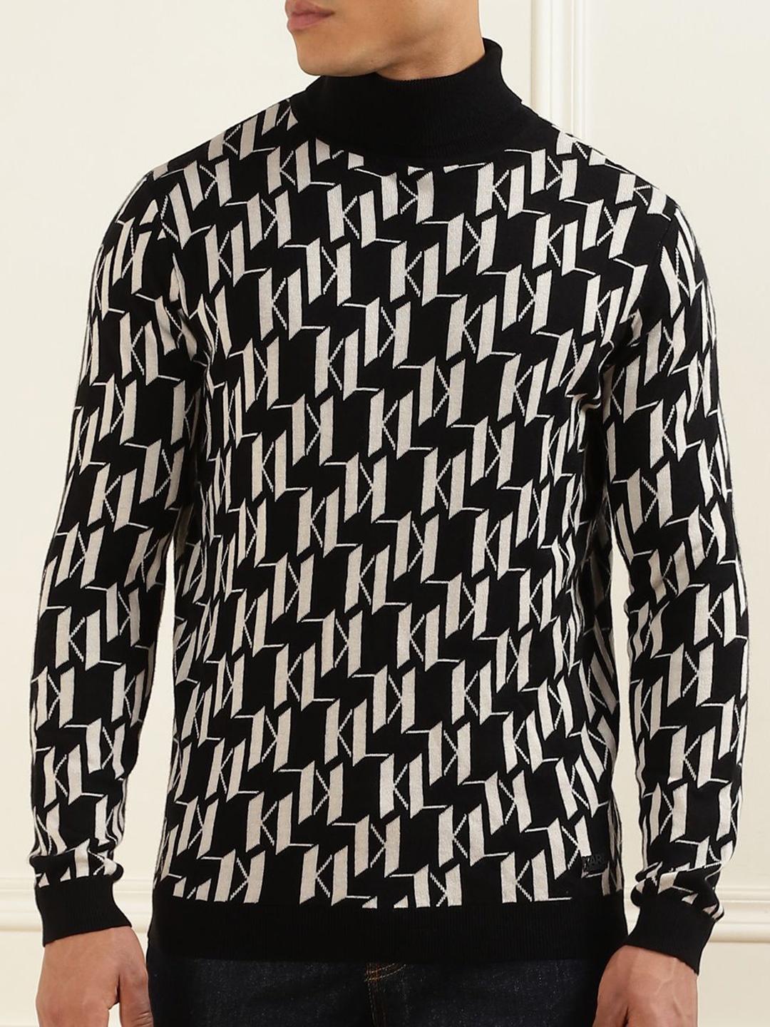 

Karl Lagerfeld Men Printed Pullover, Black