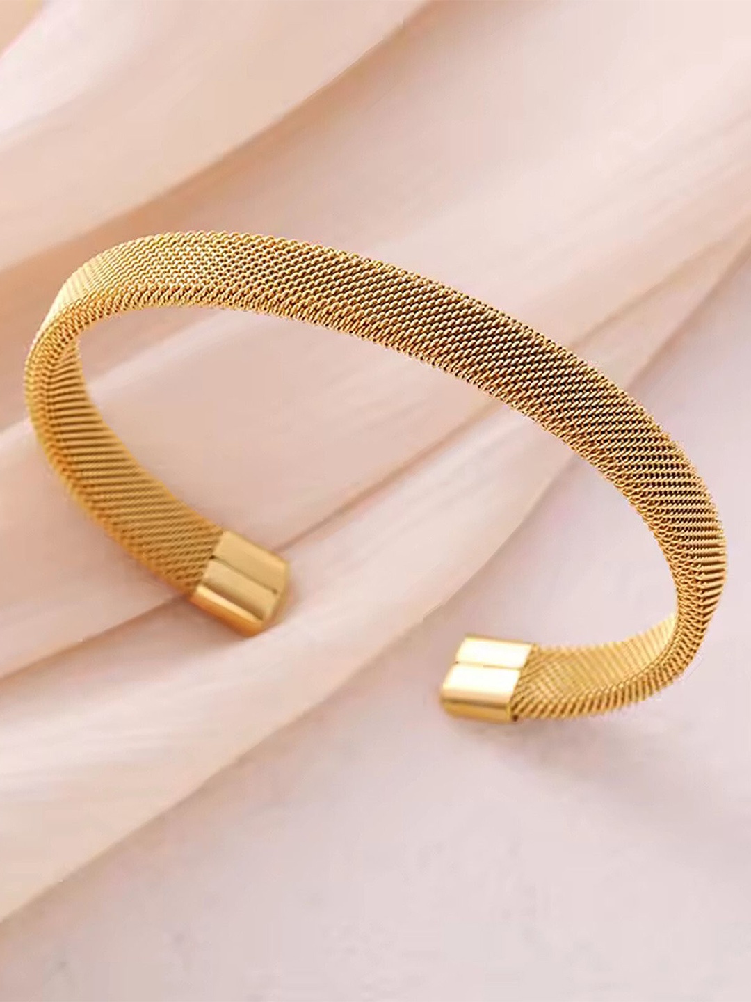 

Lila Men Stainless Steel Wraparound Bracelet, Gold