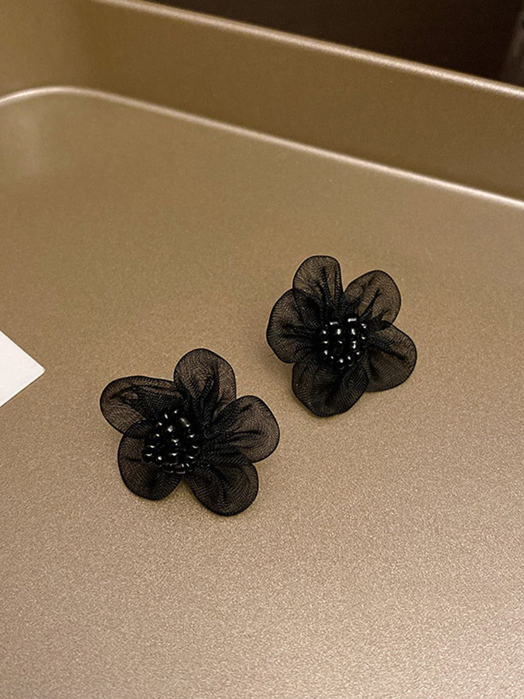 

VAGHBHATT Beaded Floral Lace Studs, Black