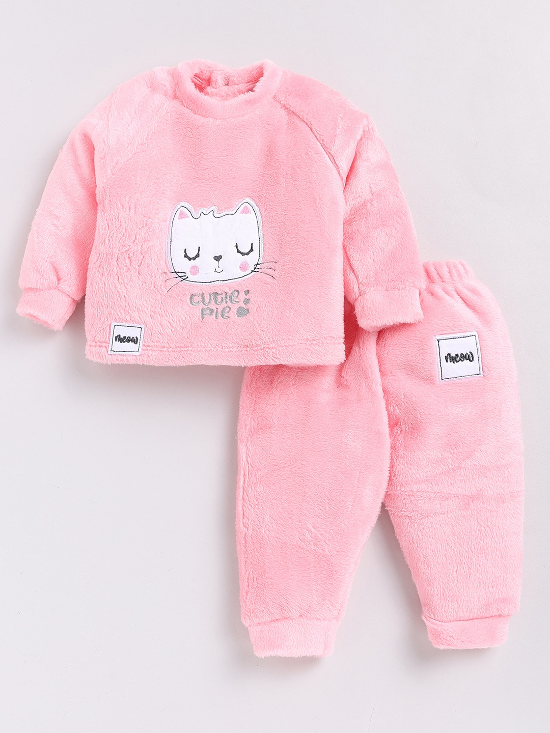 

Moms Love Infant Boys Applique Detail Sweatshirt With Joggers, Pink