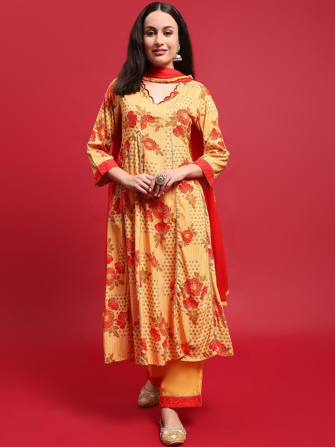 

Shree Floral Printed Thread Work Liva Anarkali Kurta with Trousers & With Dupatta, Yellow