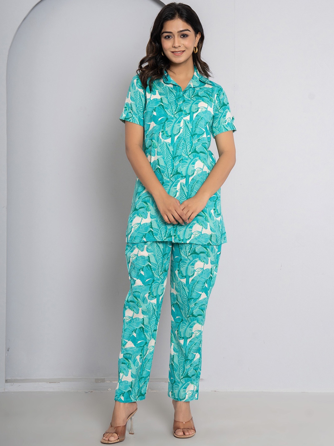 

JAIPURI BUNAAI Floral Printed Pure Cotton Tunic & Trousers, Turquoise blue