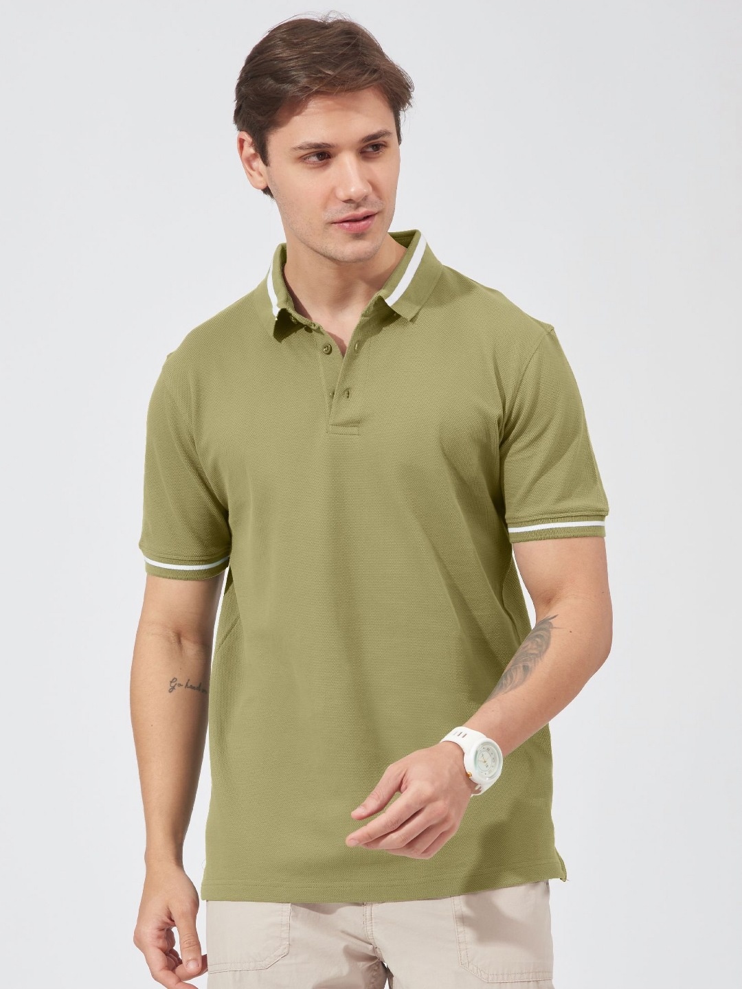 

Maniac Men Solid Polo Collar Cotton Slim Fit T-shirt, Green