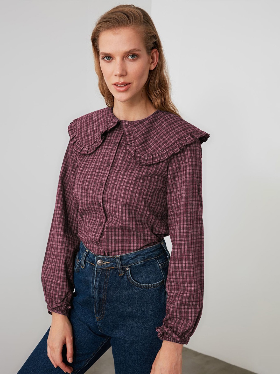 

Trendyol Women Opaque Checked Casual Shirt, Na