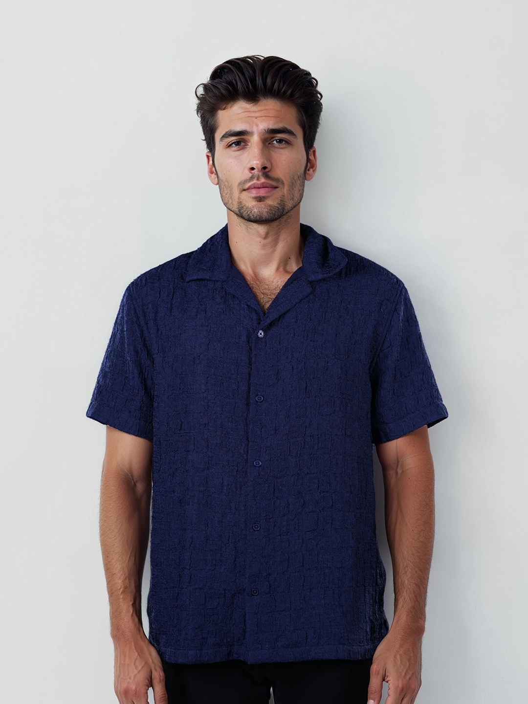 

Celio Men Classic Cuban Collar Textured Casual Shirt, Navy blue