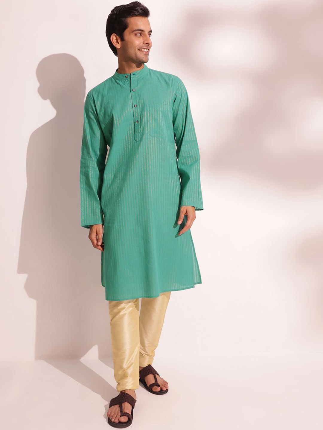 

Fabindia Striped Mandarin Collar Straight Kurta, Green