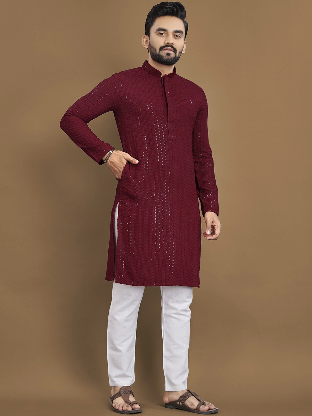 

Anaita Geometric Embellished Mandarin Collar Chikankari Straight Kurta, Maroon