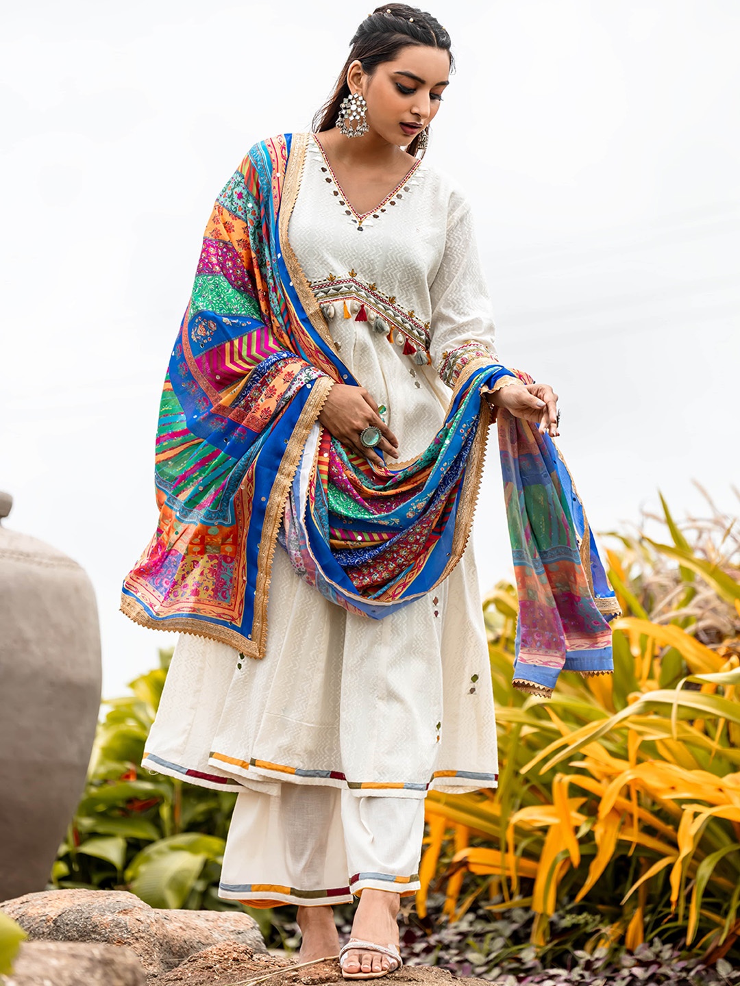

MITTOO Embroidered Pure Cotton Anarkali Kurta with Palazzos & With Dupatta, White