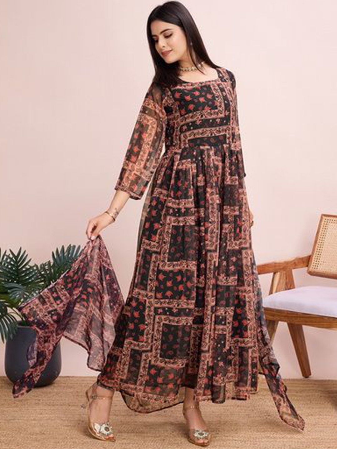 

Ekta Textiles Women Floral Printed Georgette Maxi Ethnic Dresses With Dupatta, Brown