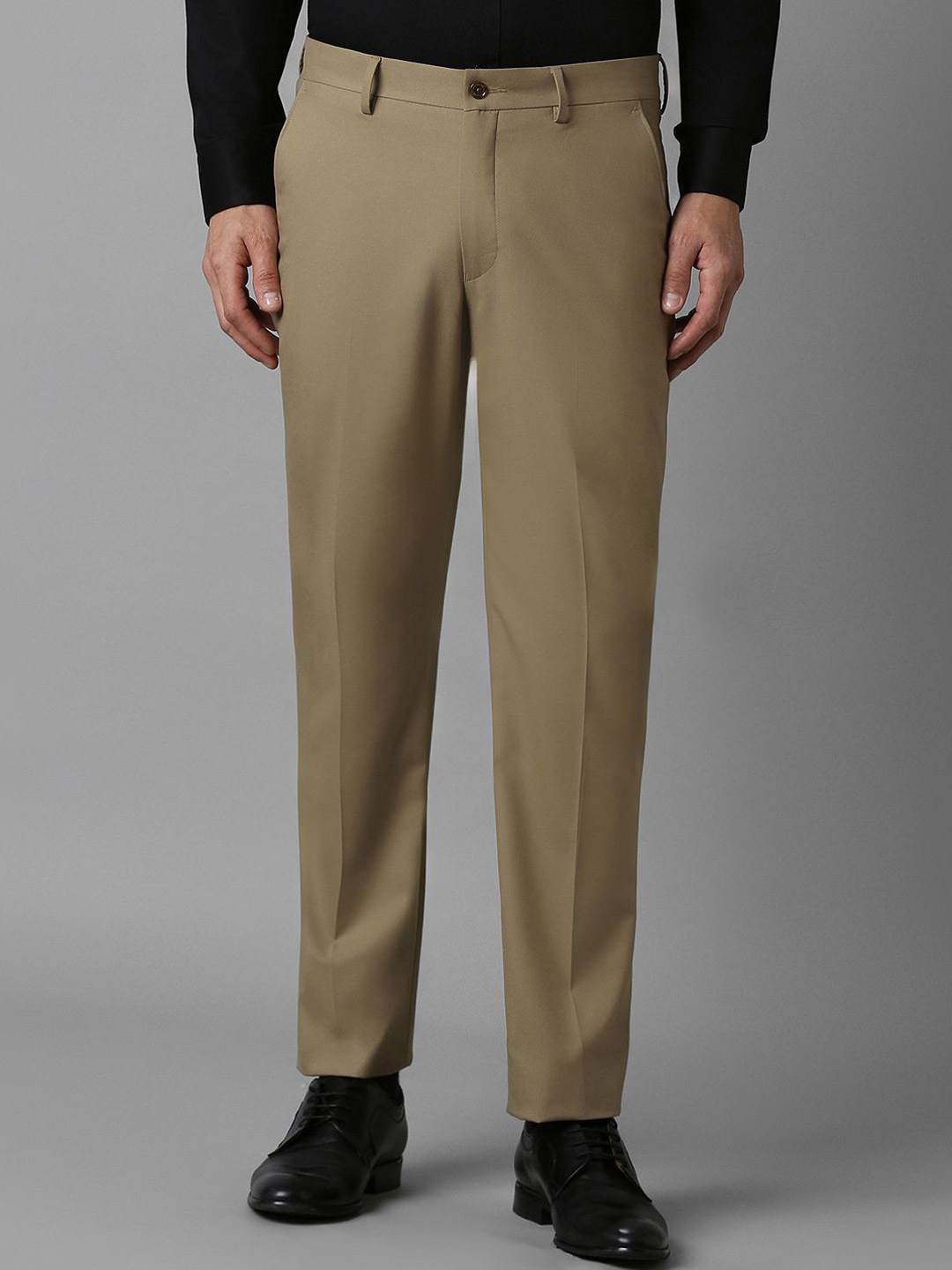 

Louis Philippe Men Slim Fit Trousers, Khaki