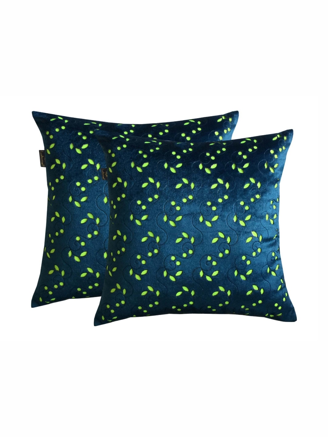 

Lushomes Blue & Green 2 Pieces Floral Velvet Square Cushion Covers