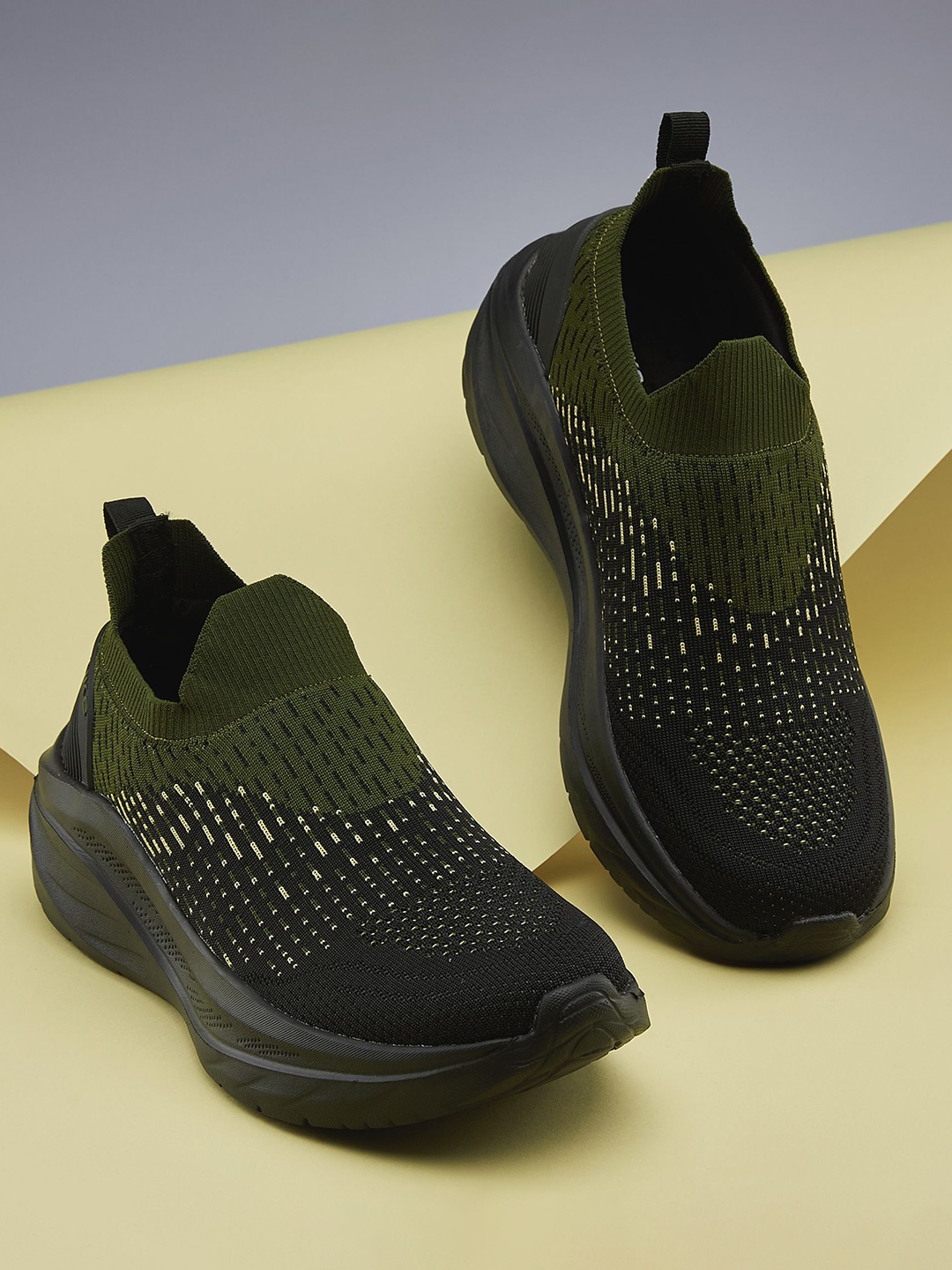 

Duke Men Textile Walking Shoes, Green