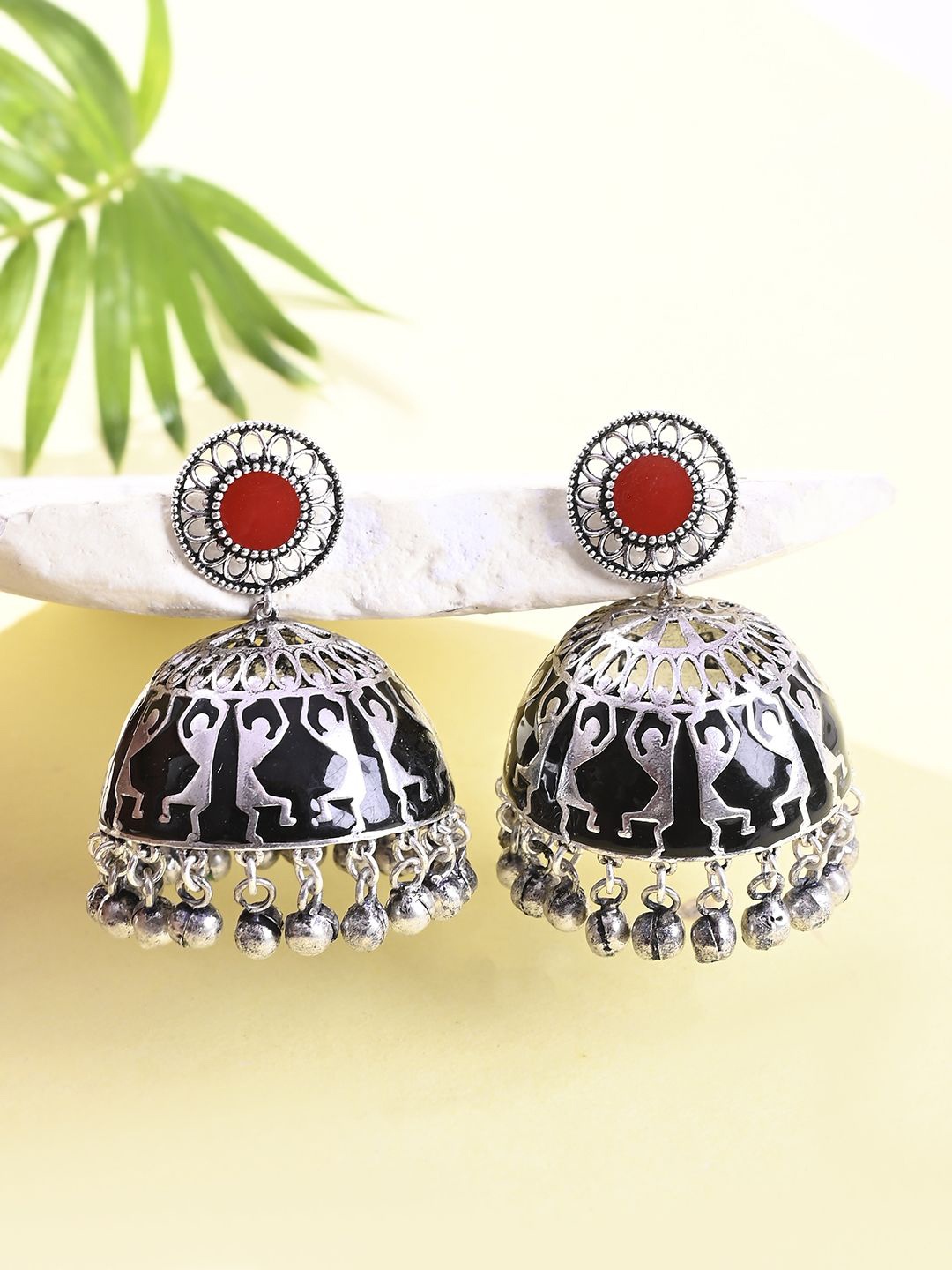 

Sangria Warli Thumakda Silver-Plated Jhumka Earrings