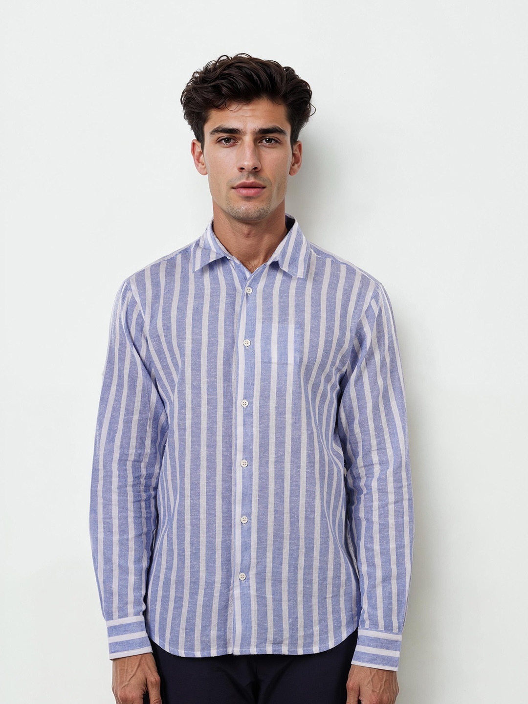 

Celio Men Classic Spread Collar Vertical Striped Cotton Casual Shirt, Blue